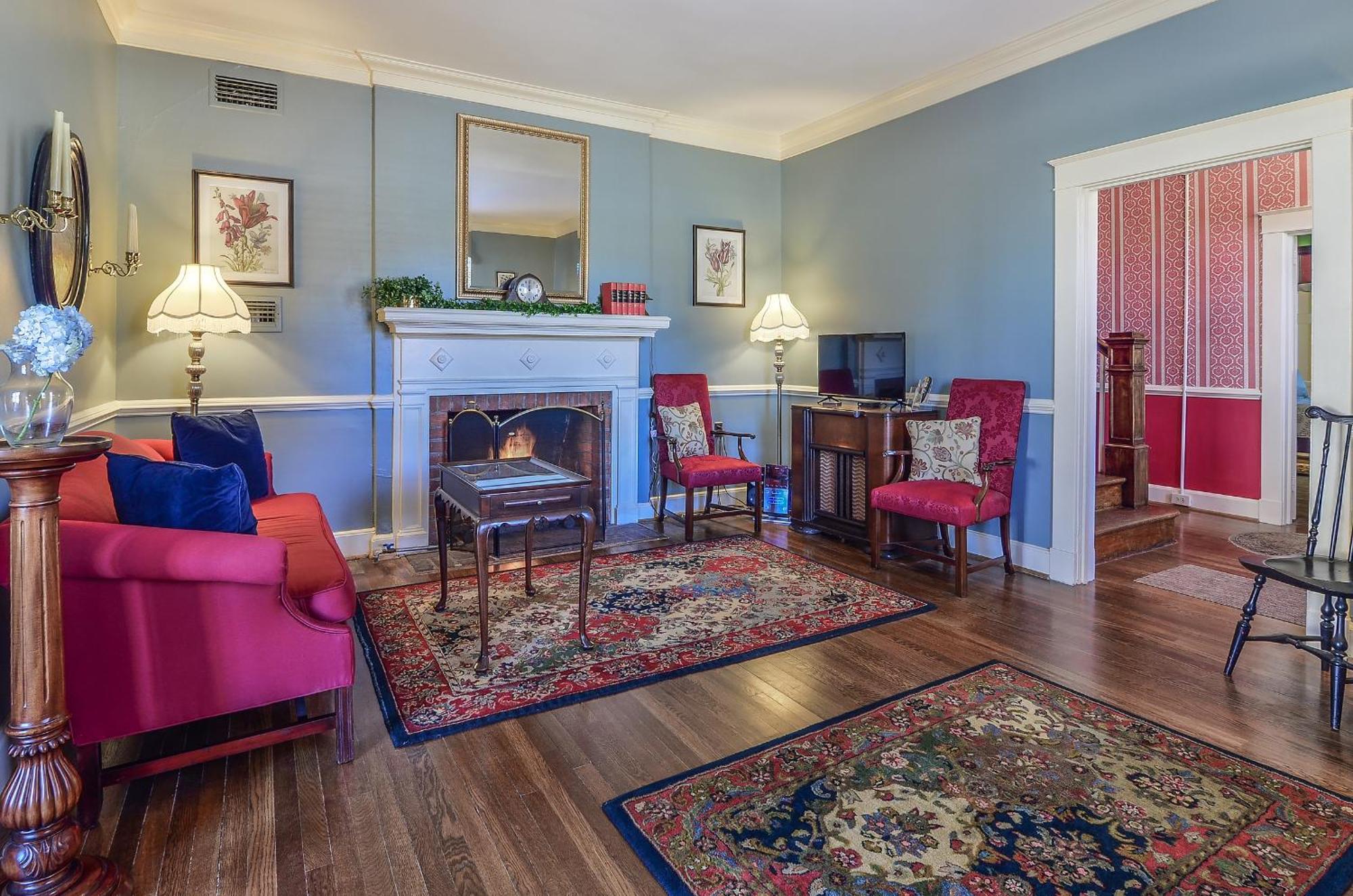 Cedars Of Williamsburg Bed & Breakfast Екстер'єр фото