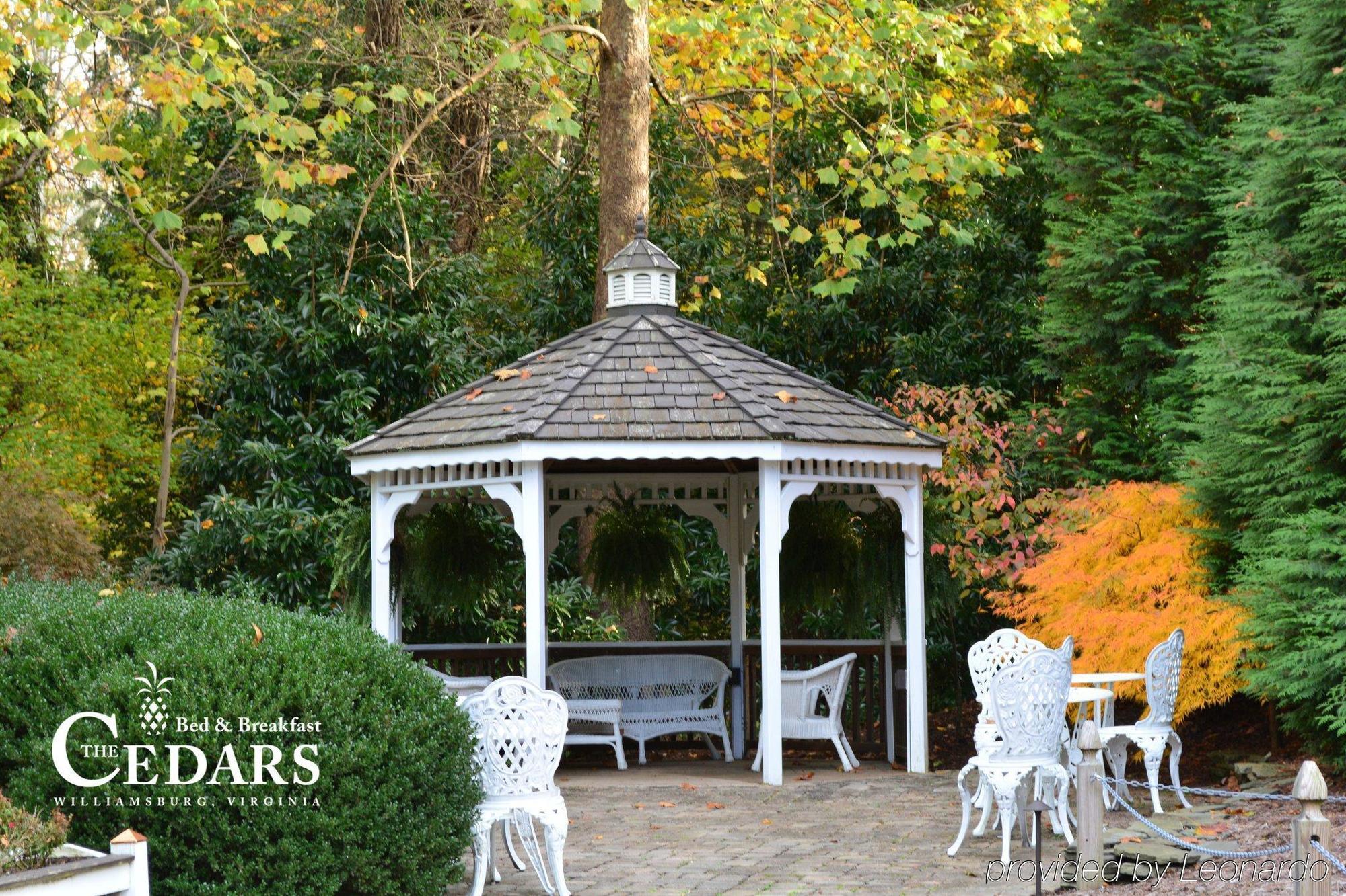 Cedars Of Williamsburg Bed & Breakfast Екстер'єр фото